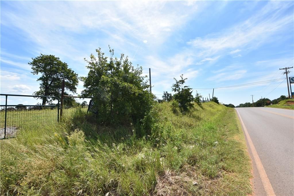 Beckham: 11200 S Douglas Blvd, Guthrie, OK 73044